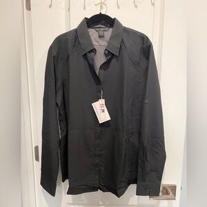 North End Women’s moisture wicking long sleeve shirt. Size XL   Black NWT